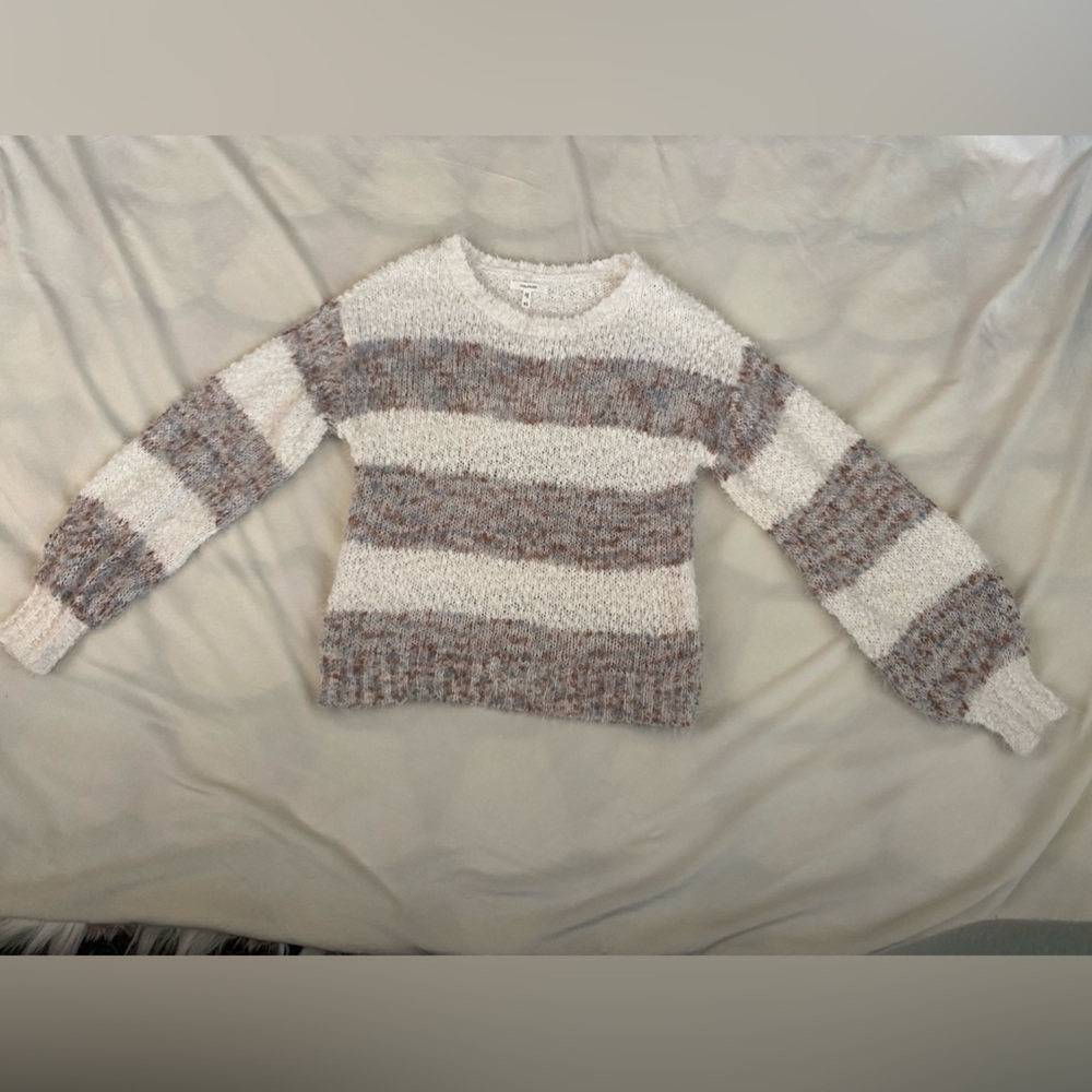 Women’s Maurices Size XS Striped Sweater
